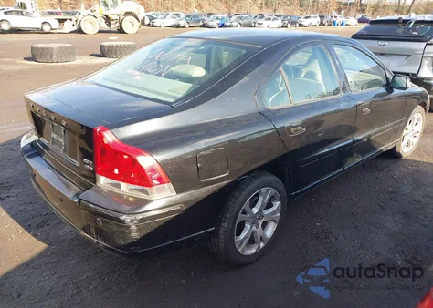 2009 Volvo S60 2.5T/2.5T Special Edition из США, поврежденный, VIN YV1RH592092726177